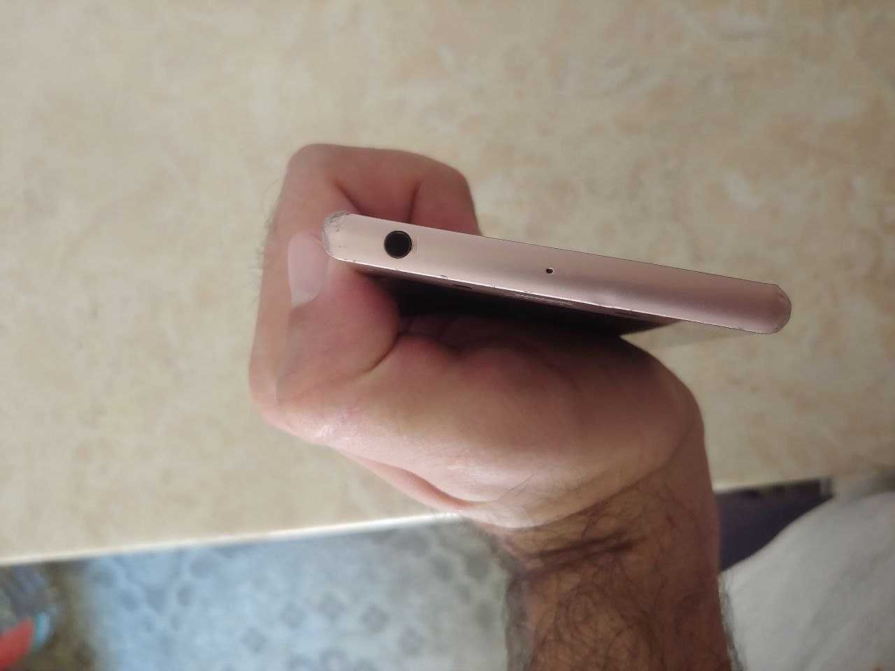 Sony Xperia XZ1 64g