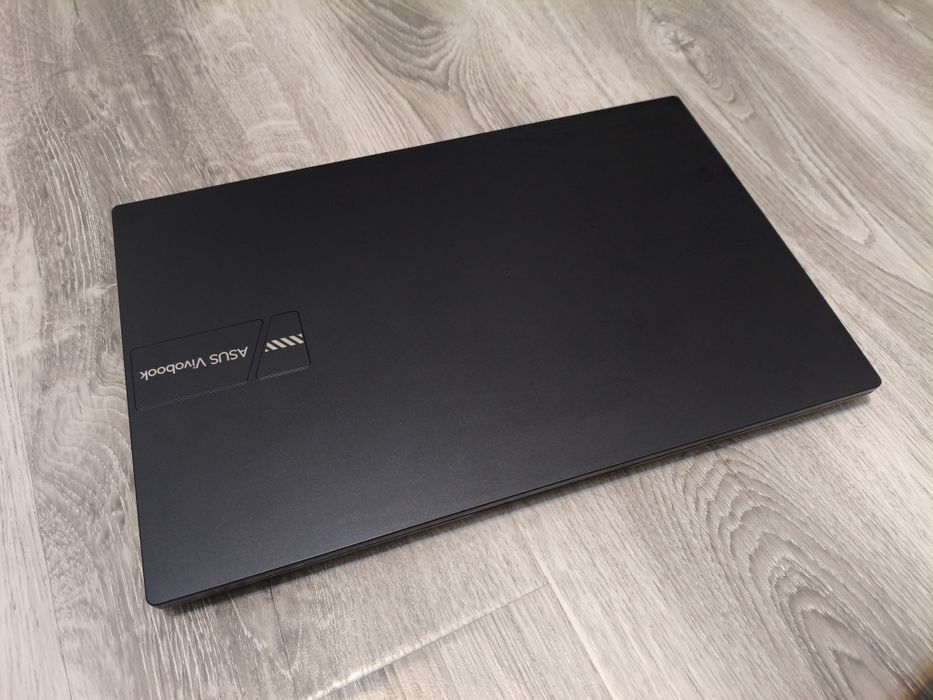 Продаю Asus vivobook 15 m1502q