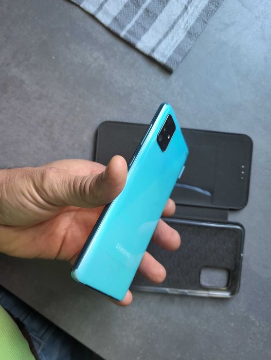 Samsung A51, se vinde cu husa din poze.