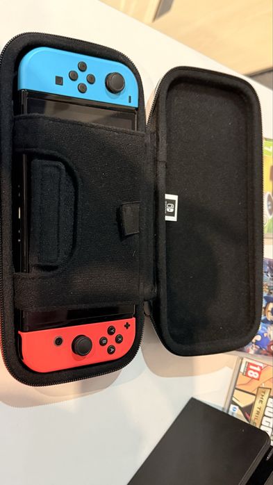 Nintendo switch .