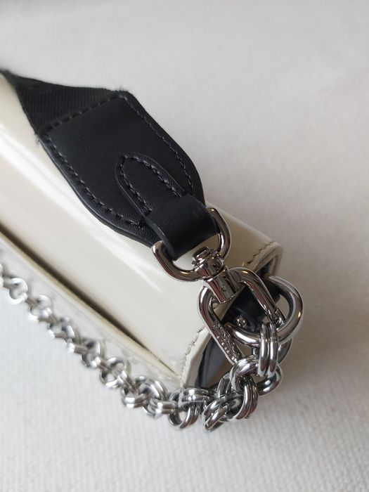 Празнично намаление Чанта Furla Splendida