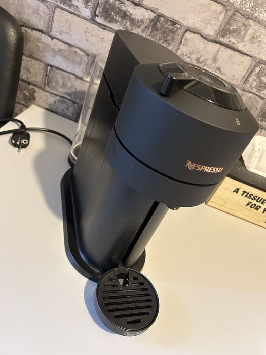 Aparat cafea Nespresso