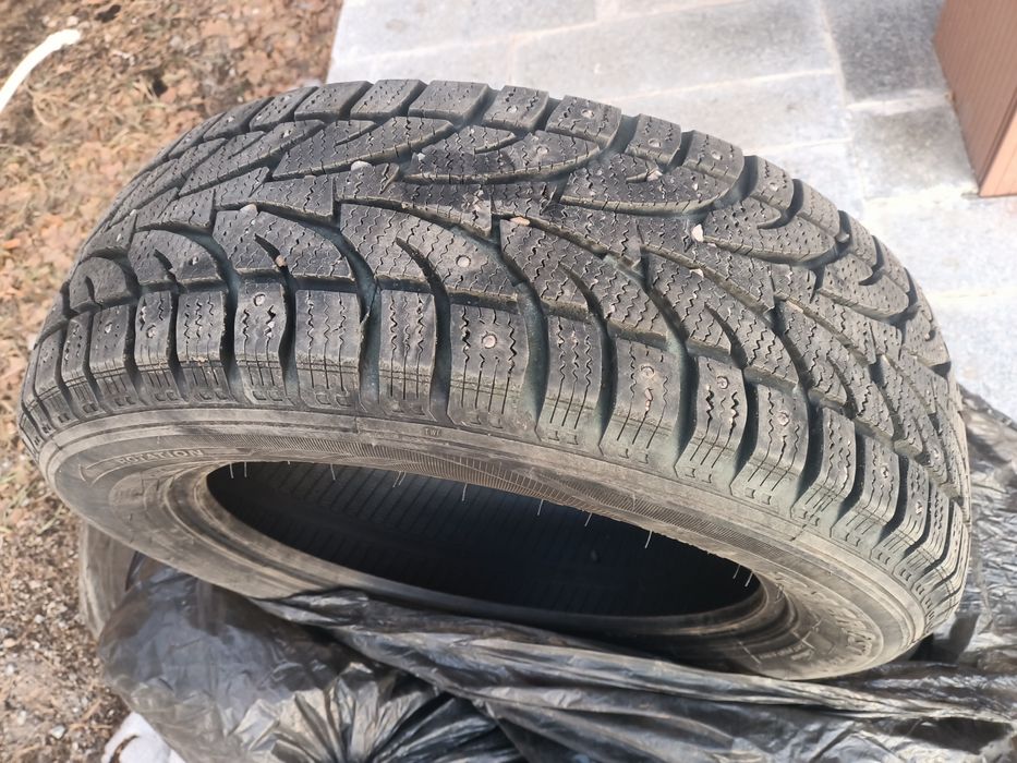 Шины б/у 215 60 R17