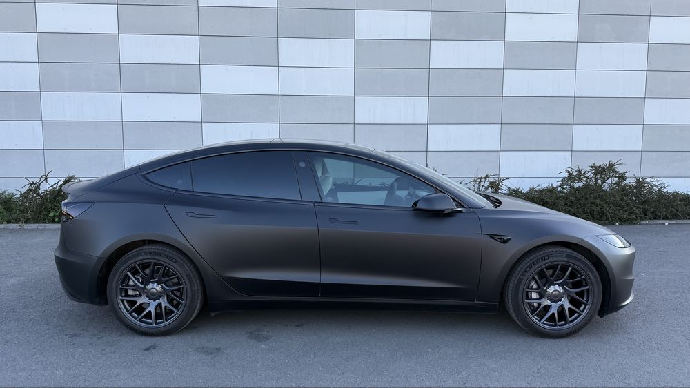 Tesla Model 3 2024 Negru Satin
