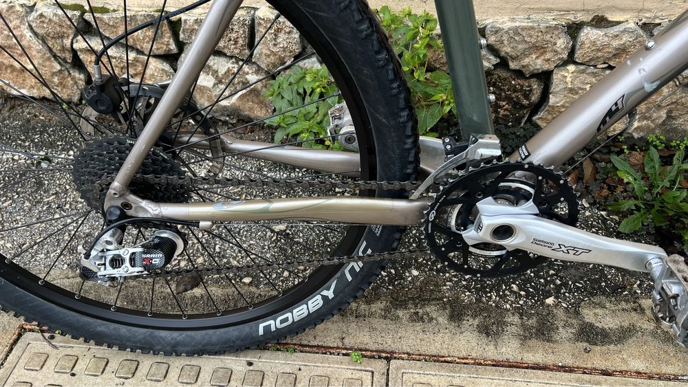 Велосипед Specialized Rockhopper 26"