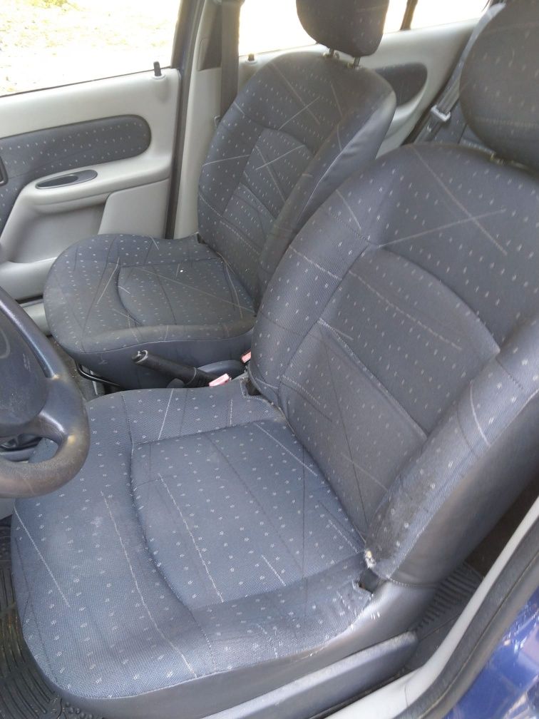 Renault Clio II, 1.4