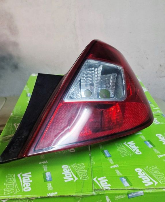 ОРИГИНАЛЕН ДЕСЕН СТОП за opel corsa 2012