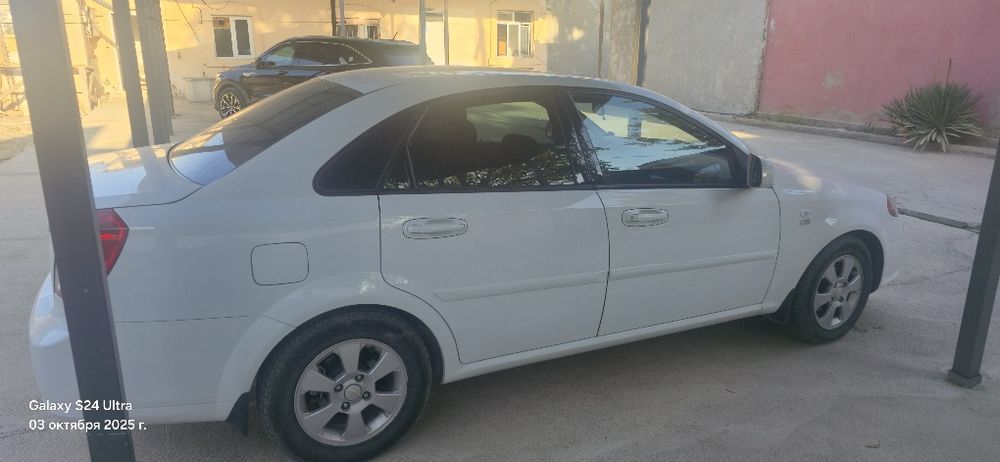 Gentra автомат сотилади