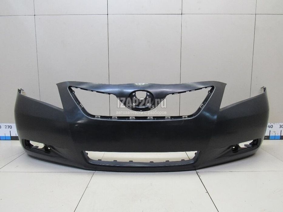 Бампер новый Камри 40