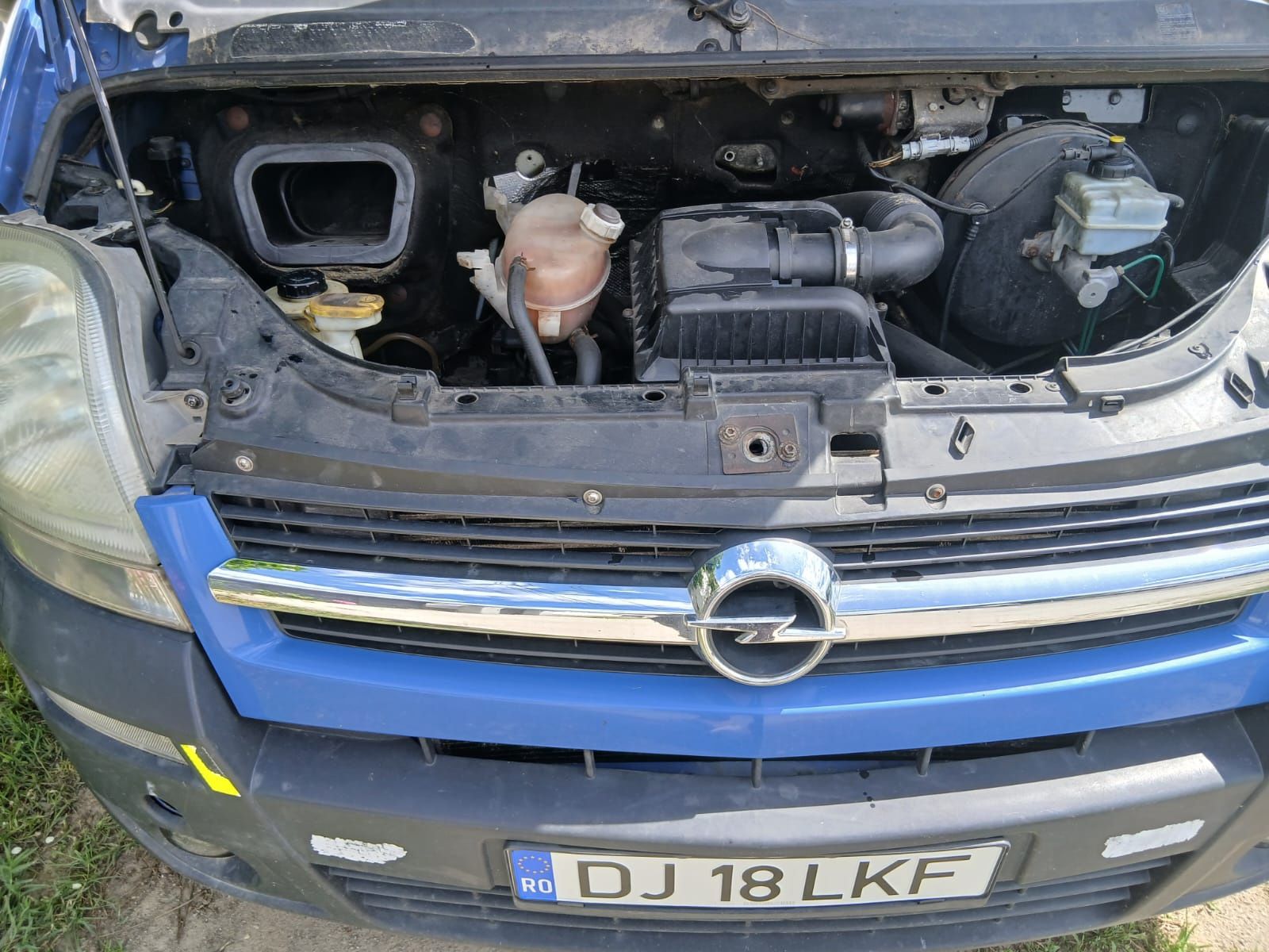 Opel Movano, 25 dci