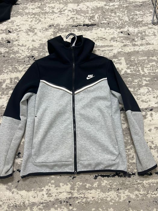 Nike tech fleece