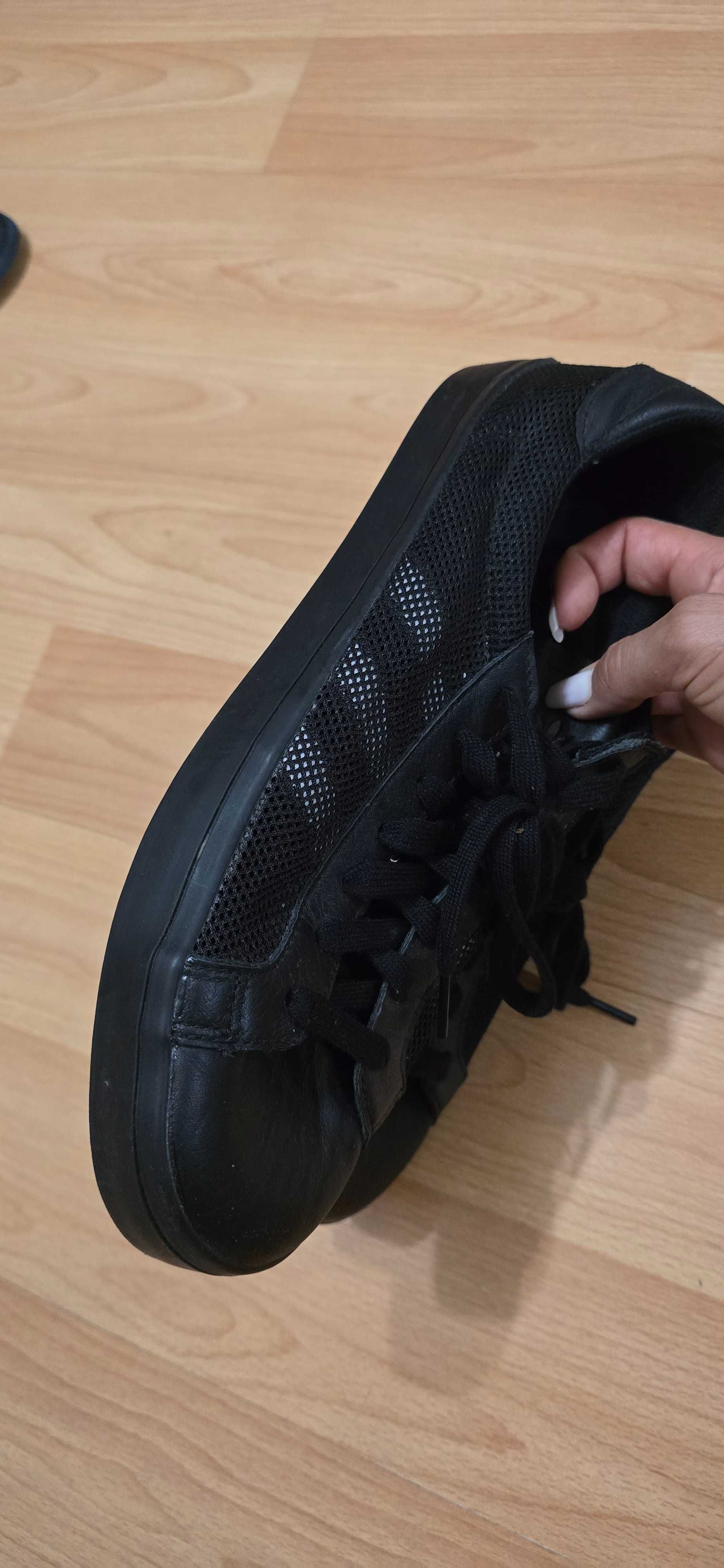 Adidas 44-мъжки кецове