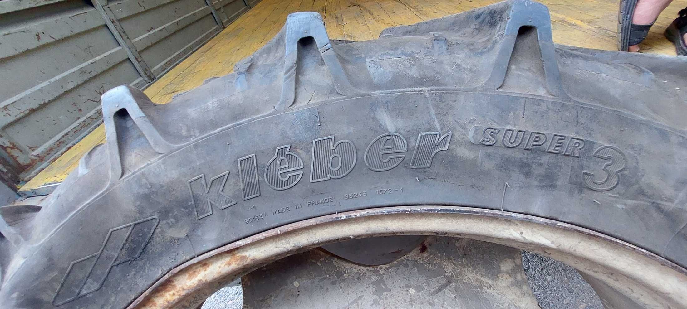 11,2 R36 с дисками междурядка культиватор опрыскиватель