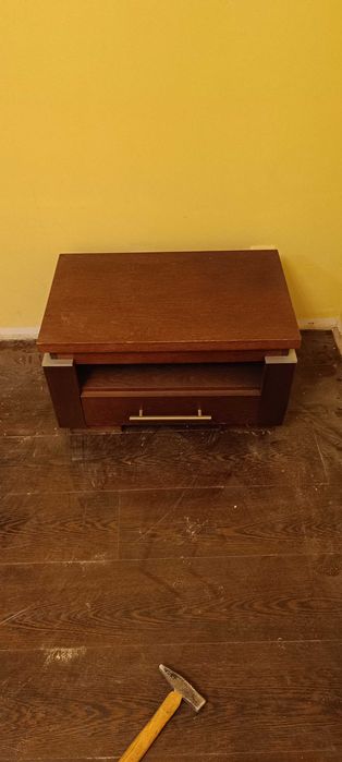 Продавам Гардероб и спалня