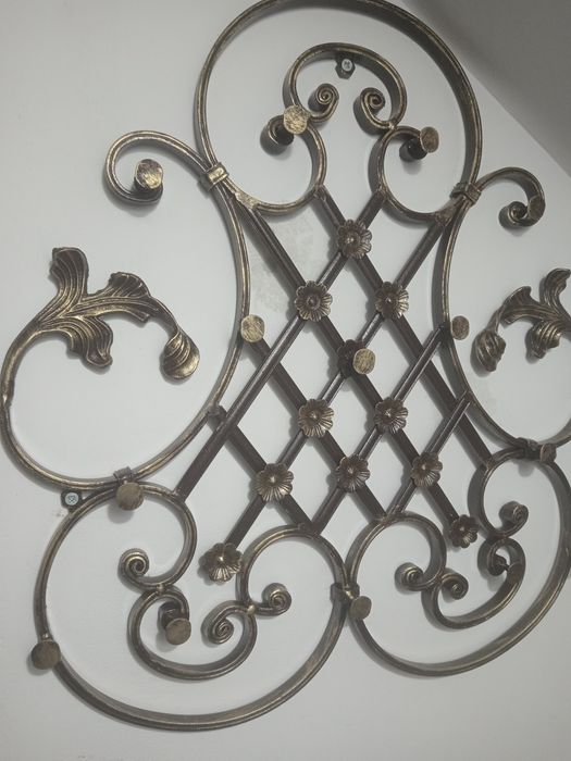 Cuier din fier forjat