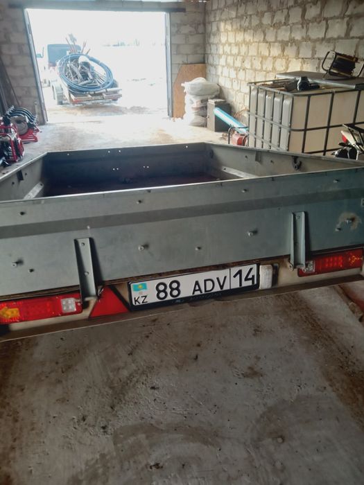 Легковой авто  прицеп