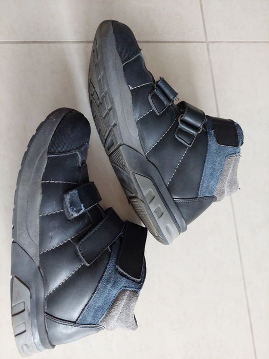 Детски боти Колев и Колев