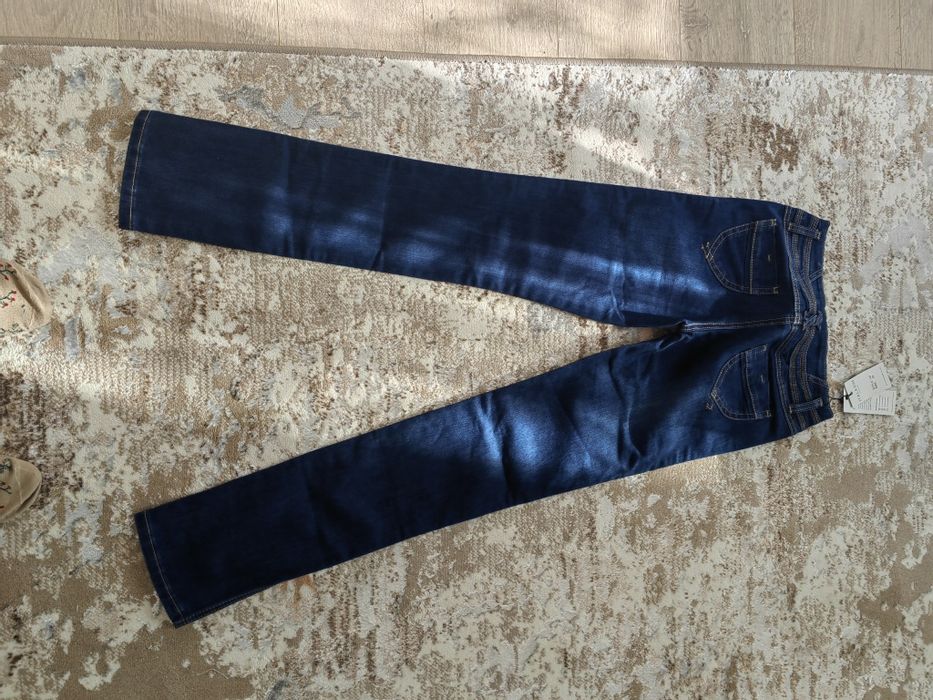 Продаются новые джинсы детские