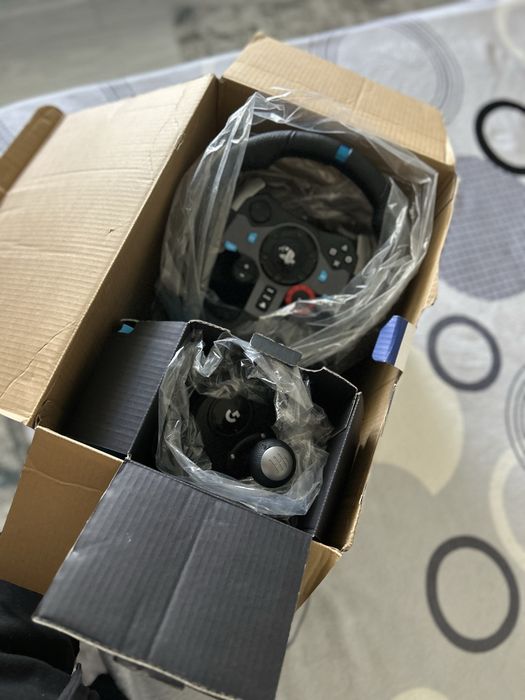 Volan Logitech G29 – Stare excelentă