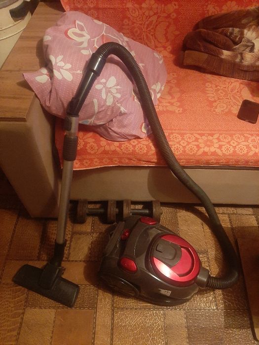 Продам пылесос в рабочем состоянии