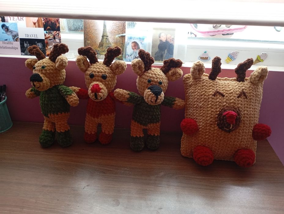 Плетен Елен на една кука