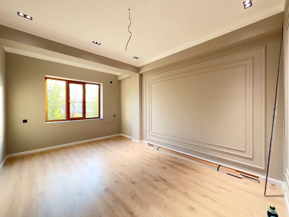 Новостройка Феруза Гинекология 3/4/6 75м2 с ремонтом