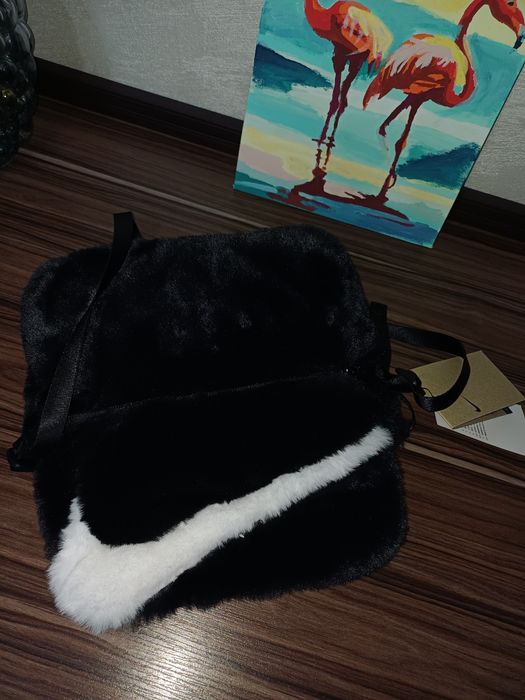 Дамска Чанта Nike W NSW futura 365 fx fur crossBODY