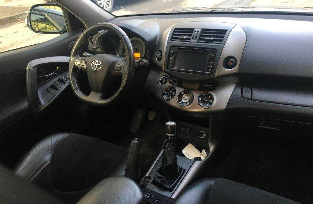 Toyota RAV4 facelift, 2.0L