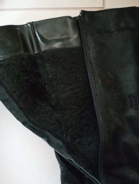 Cizme elegante de piele