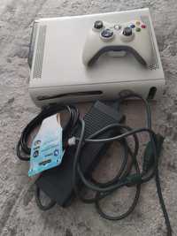 Xbox 360 60GB cu cablu hdmi