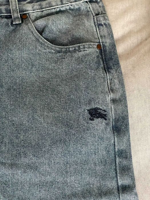 Blugi lungi Burberry Supreme, marimea 34 (L-XL), noi cu eticheta