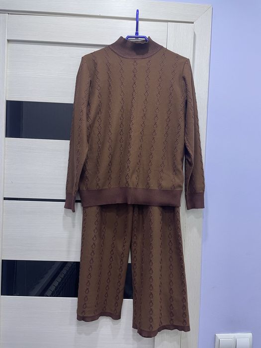 Женские вещи всё за 6000тг, в отличном состоянии!