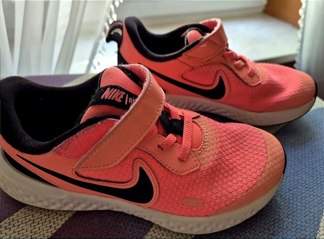 Nike/Найк страхотни маратонки!