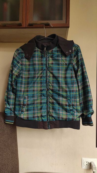 Теплая одежда на мальчика, рост 134-140 см