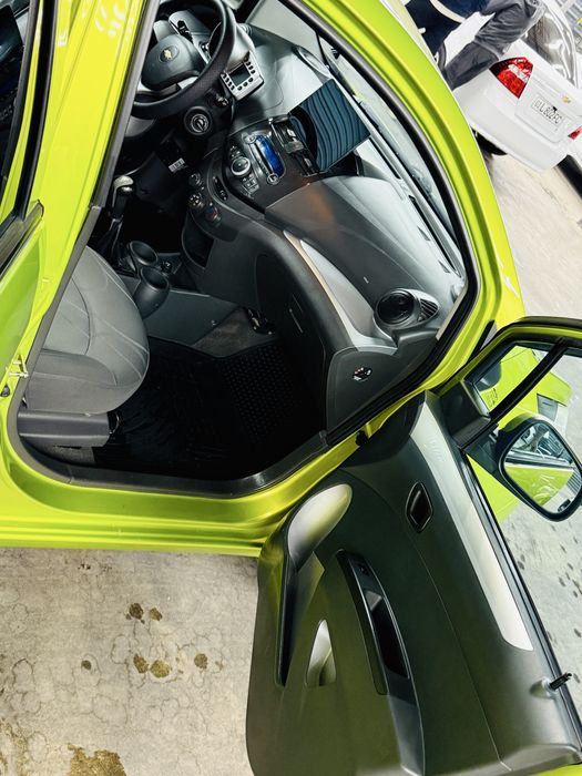 Spark salatviy 3-pazitsiya M/T Mexanika gaz