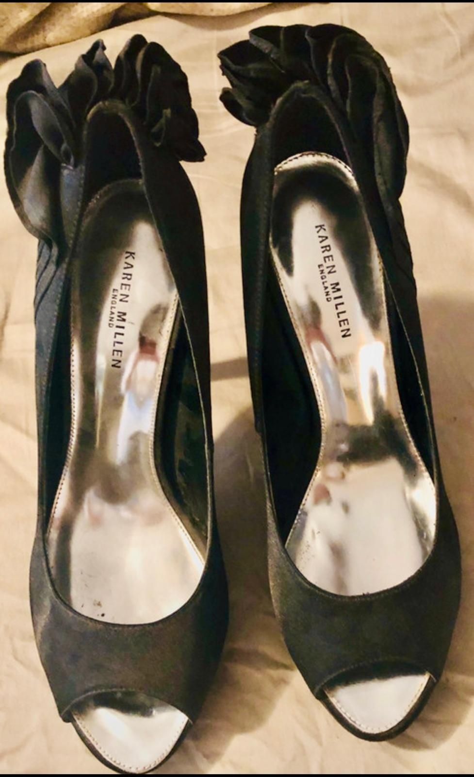 Официални черни сатенени високи обувки Karen Millen 37