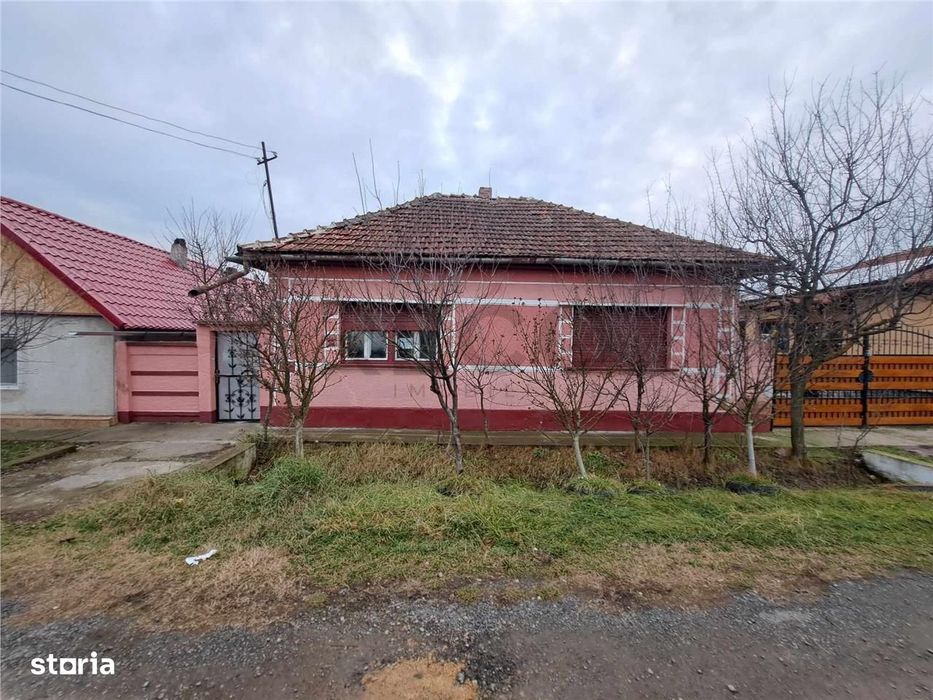 RECO Casa Salonta Fuveskert