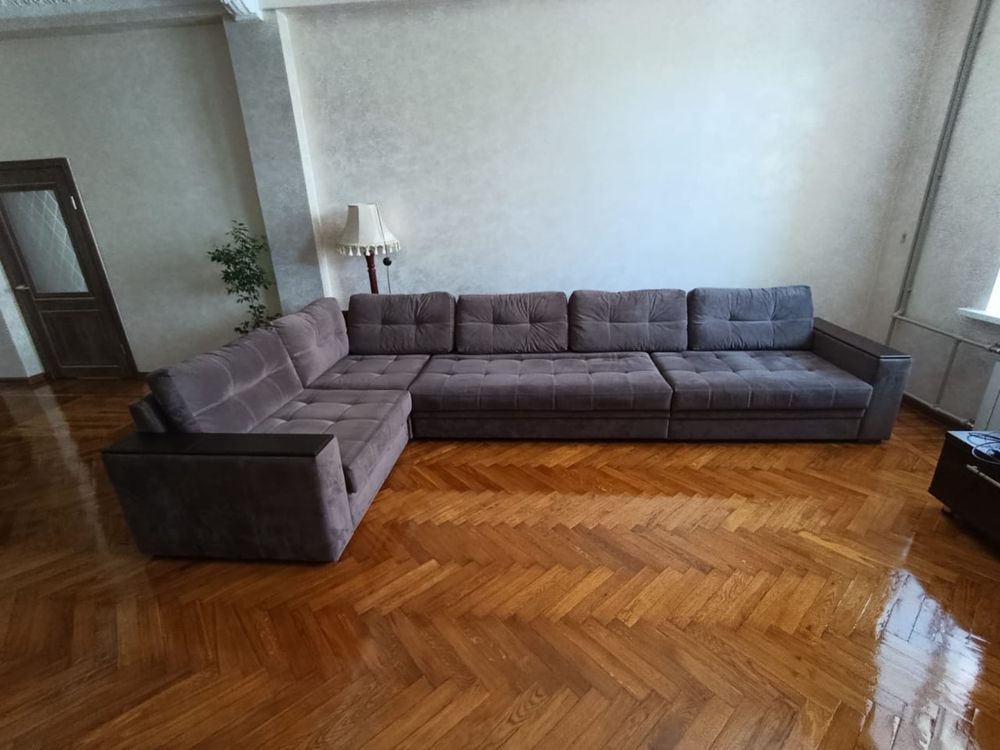 Продам Диван угловой