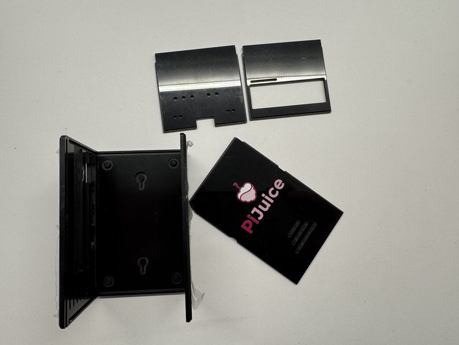 Carcasa by PiJuice pentru Raspberry Pi 3, 4