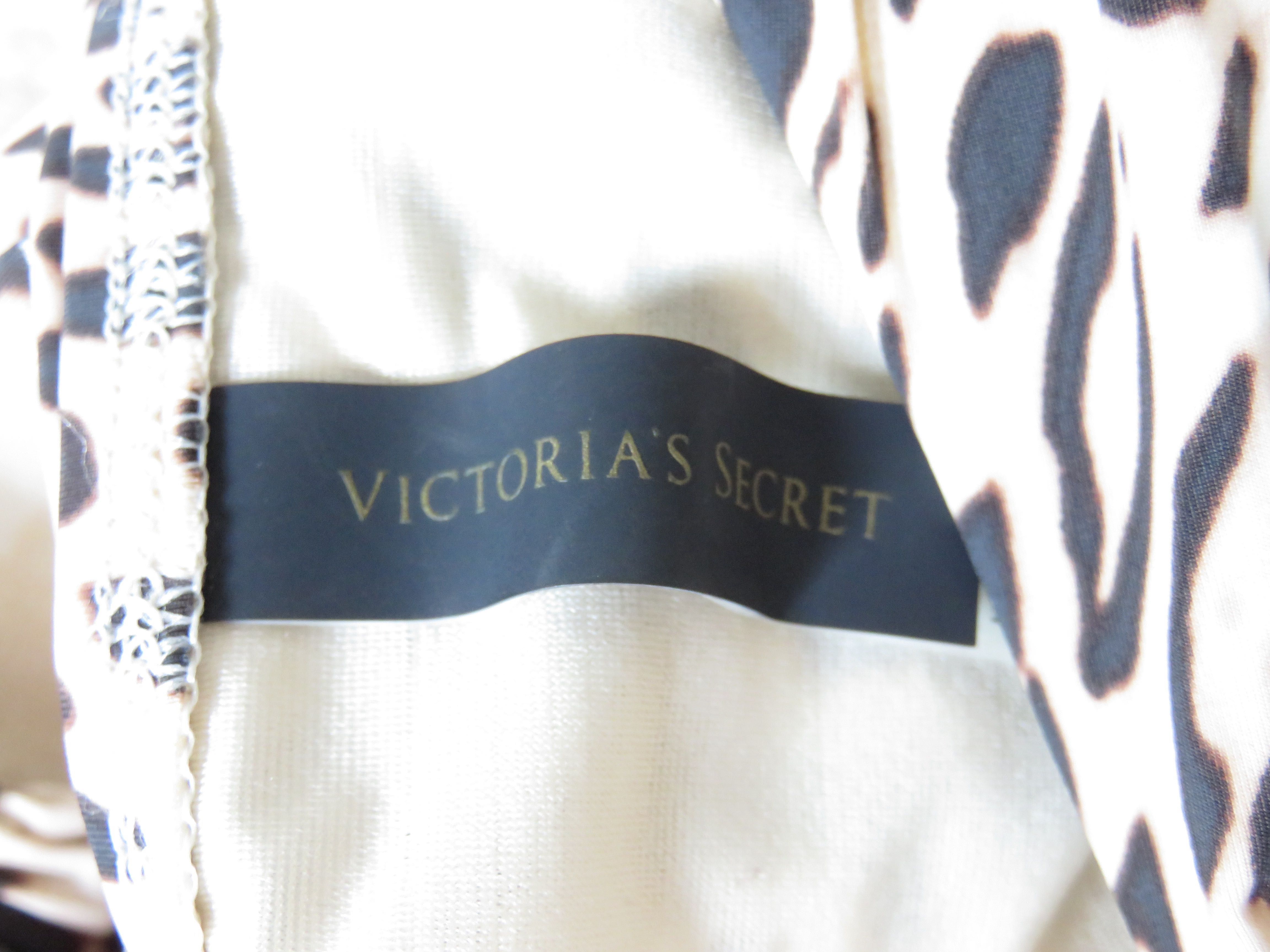Топ Victoria's Secret със стягаща функция, S - M