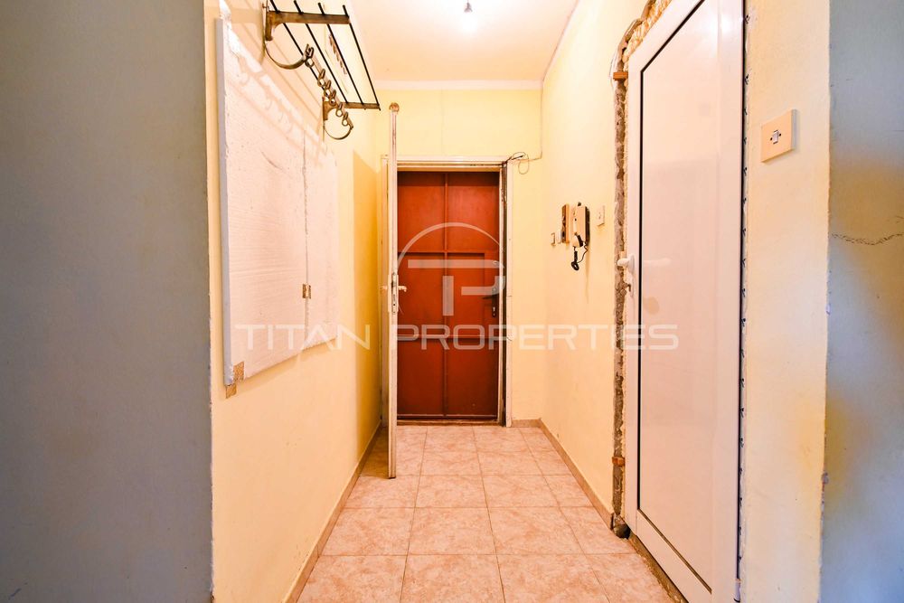 Продава се Едностаен апартамент в София, Слатина - 45 кв.м за 2222 €/кв.м - Снимка #3