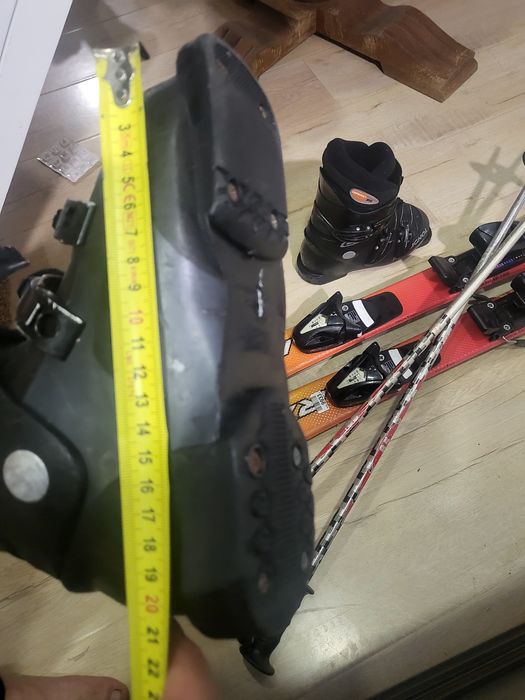 Clapari schiuri,bete,casca copii