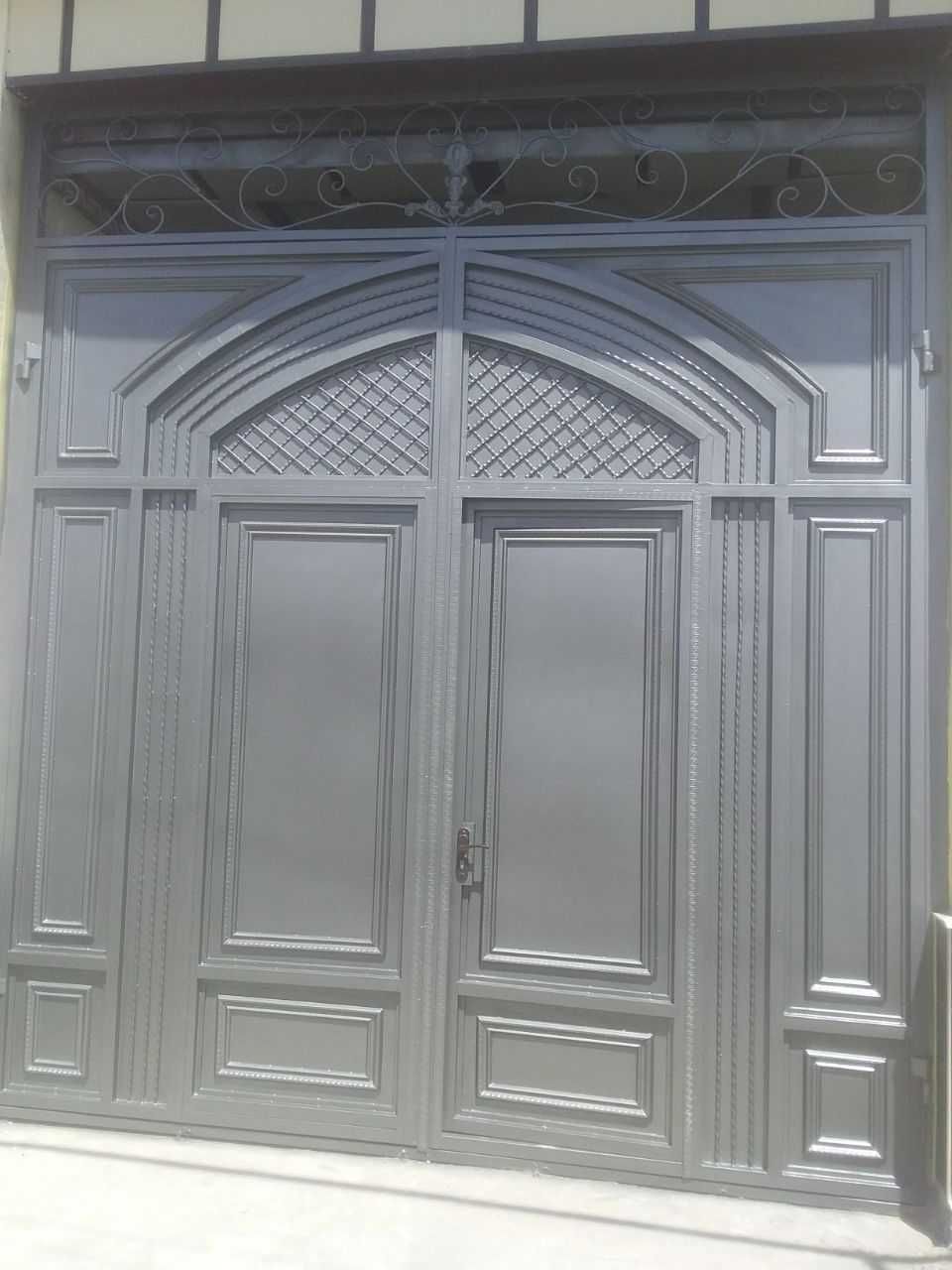 Darvoza  Naves Kazirok Reshotka