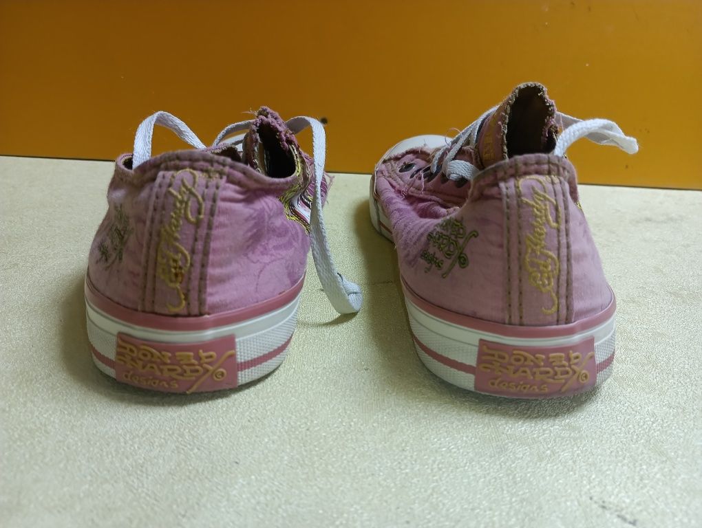 Ed Hardy N 40 кецове - 27 лв