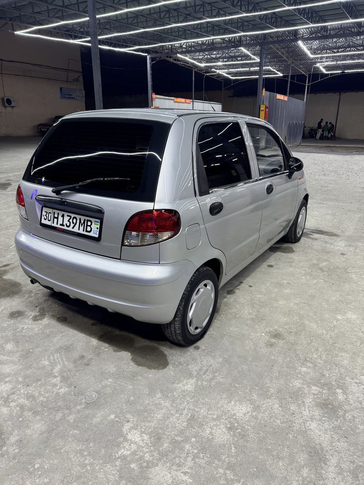 Matiz 2011 yil moshina zur holatda