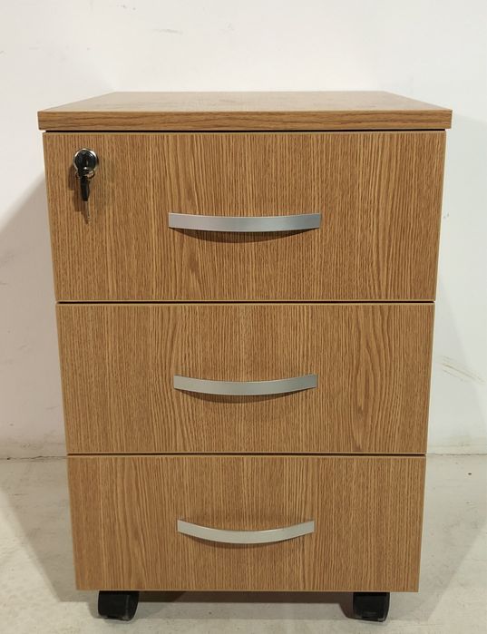 147 Buc. Rollbox cu 3 Sertare; Mic Dulap Birou pe Roți; Noptieră