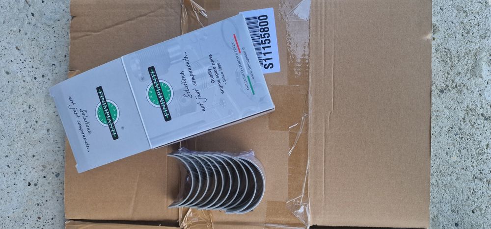 Cuzineti biela palier  st r1.r2.r3 UTILAJE agricole

FIAT

TRACTOR

Se