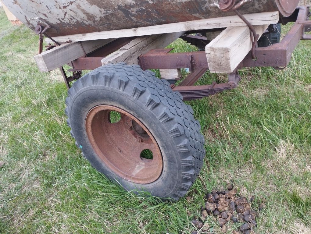 Продам бочку 3 куб.