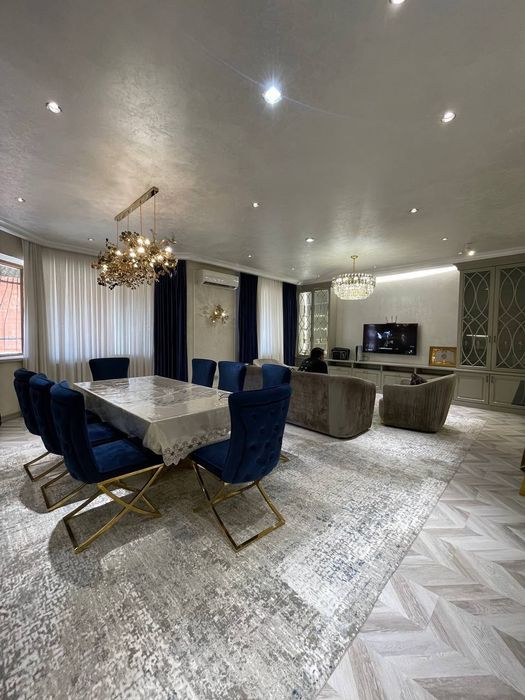 Продается квартира в Яккасарайский районе ЖК Парисен