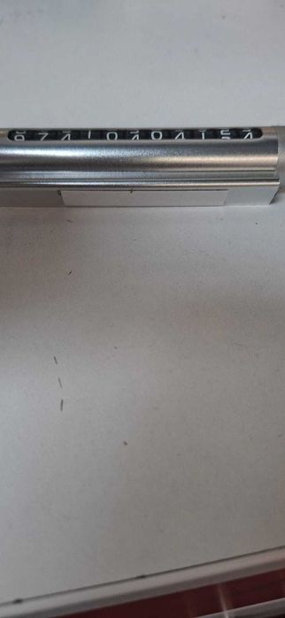 Suport numar de telefon pentru masina
